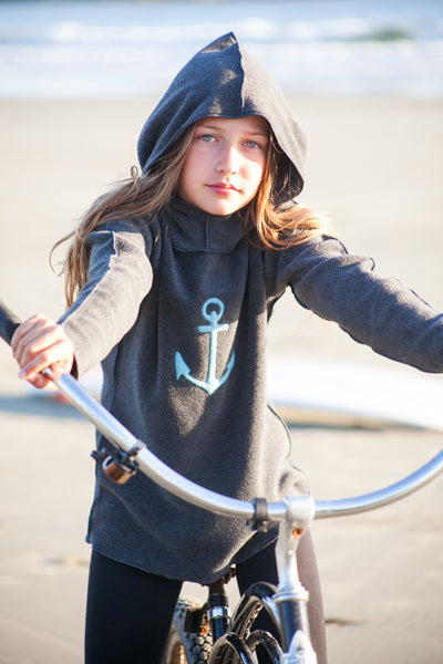 GIRLS HEATHER GREY SWEATER WITH SKY BLUE ANCHOR
